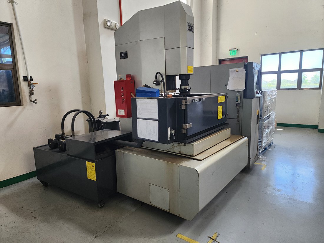 EDM machine for mould maintenance